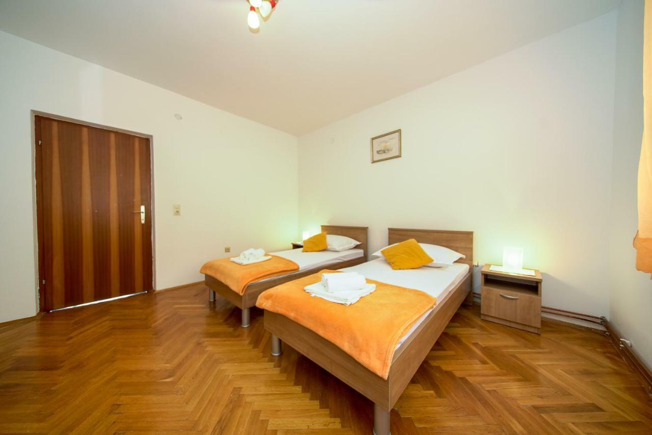 Apartments L&L Dugi Rat Phòng bức ảnh